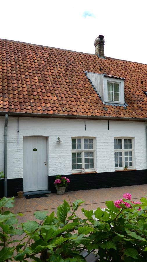 B&B De Swaenhoeck Damme Exterior foto